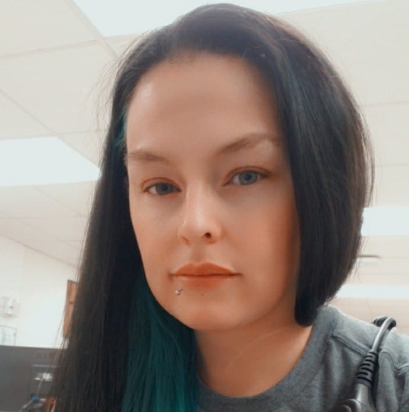 nikkih1215